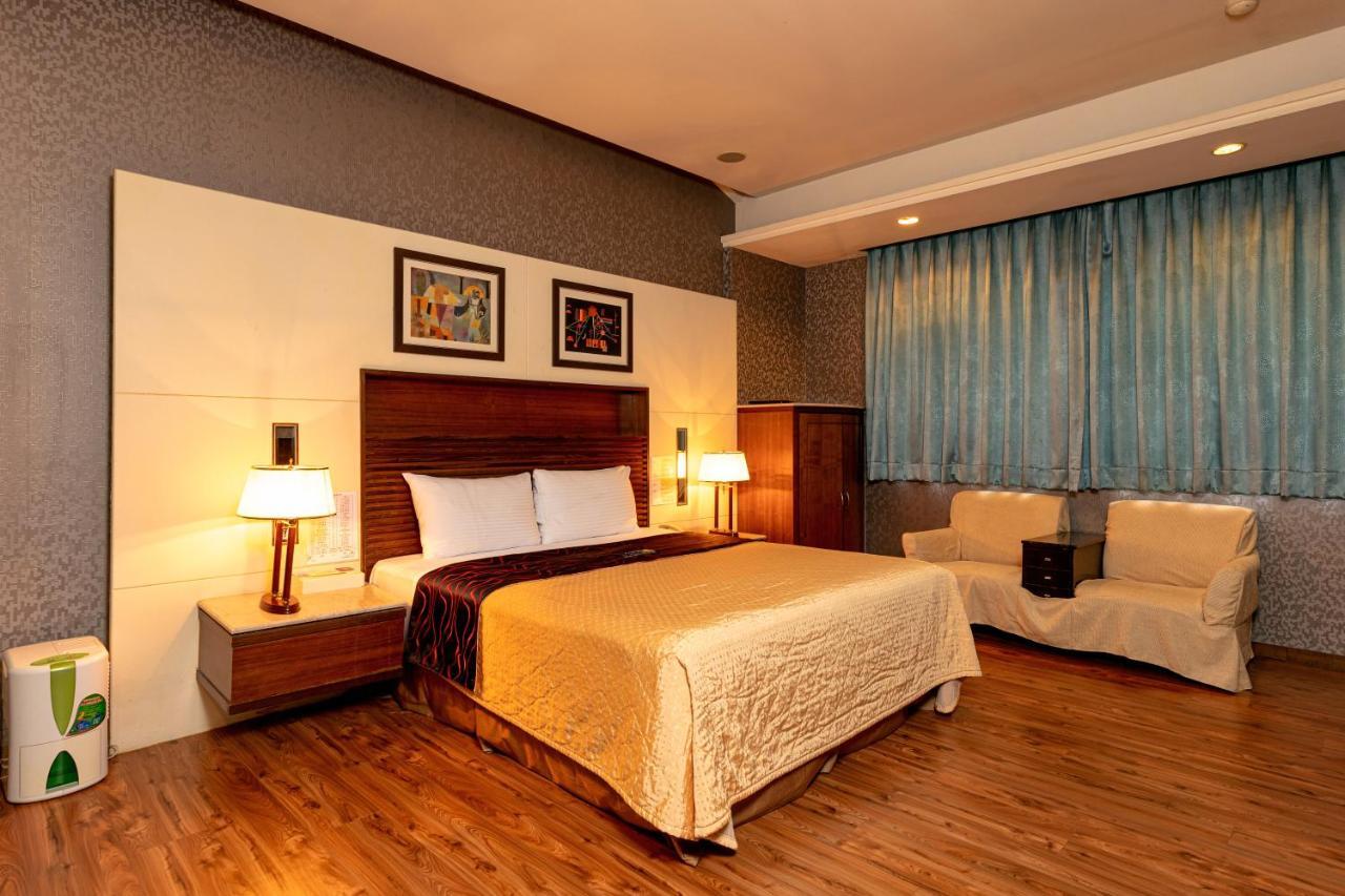 New Scenery Motel Цзилун Экстерьер фото